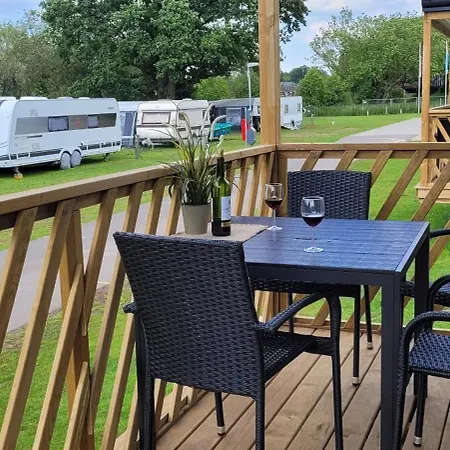 مكان تخييم Knaus Campingpark
